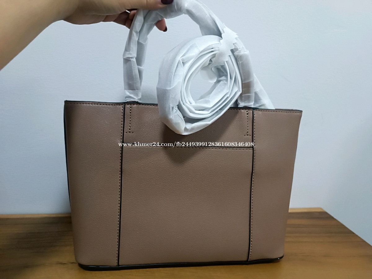 Karl lagerfeld sling online bag