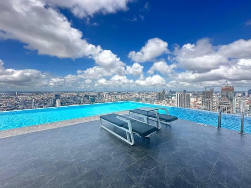 BKK1 2BR Luxury Condo | High Floor | $1600/month💚