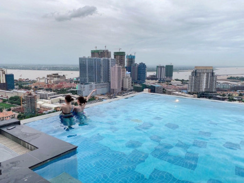 Luxury 2BR Condo for Rent | Near AEON Mall 1 | $1,000💚