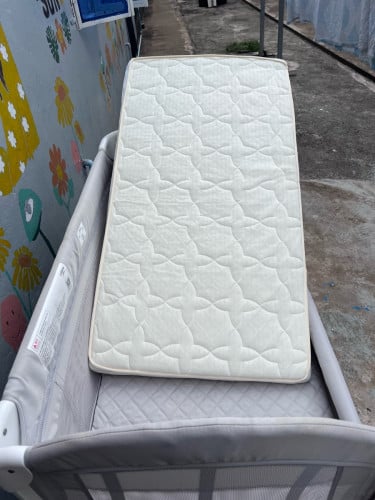 baby bed