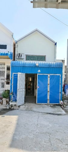 ផ្ទះលក់ចោមចៅ2 ជិតផ្សារសុភមង្គុល ស្រែជម្រៅ ពោធិ៍សែនជ័យ ភ្នំពេញ