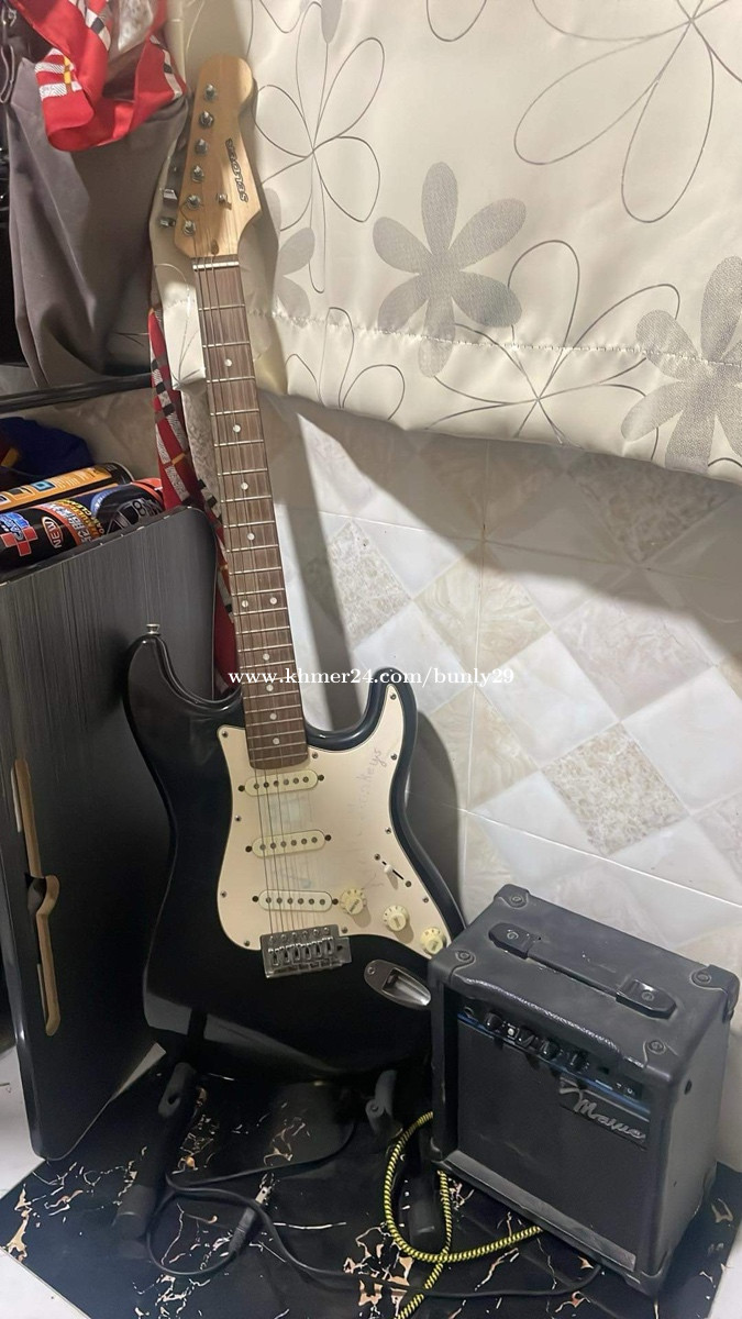 Electric Guitar Selder Japan Used Price 100.00 in Phsar Depou Muoy