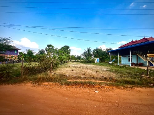 ដីលក់ ម្ចាស់ផ្ទាល់