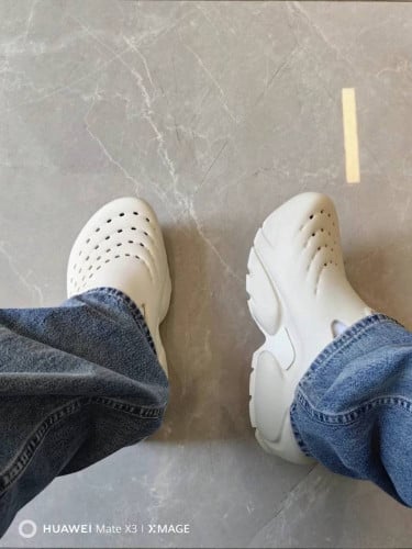 LV SharkClog. Size - 36