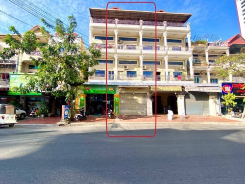 Shophouse Rent $1500 BKK1 good for open businesses.🌲🌲