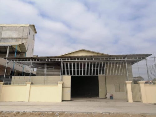 ឃ្លាំងលក់ / Warehouse For Sale (ម្ចាស់ផ្ទាល់) មានចំណូលស្រាប់