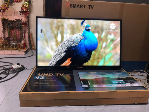 Smart TV 42”