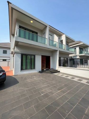 ផ្ទះ​លក់​នៅ​ បុរី​ទេសចរណ៍​ខេត្ត​សៀមរាប​