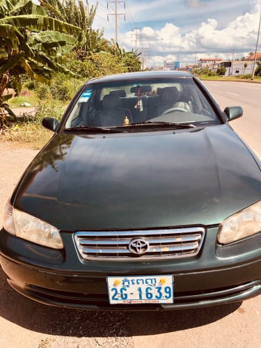 Toyota Camry 1999  ឡានស្អាត (ចរចារ)