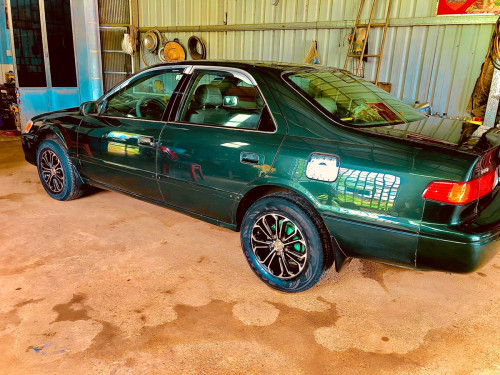 Toyota Camry 1999  ឡានស្អាត (ចរចារ)