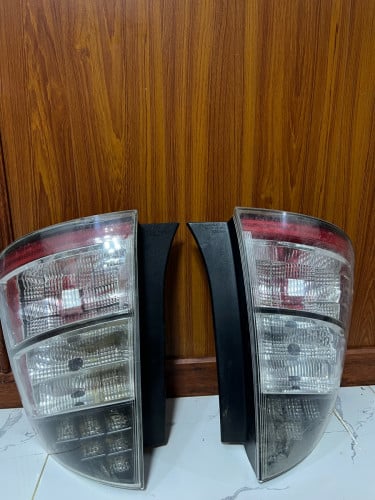 ស្តុបឡានក្រោយរបស់ Prius សុីនUSA