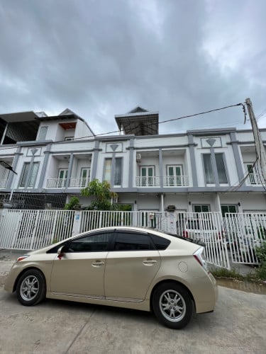 ផ្ទះ​លក់