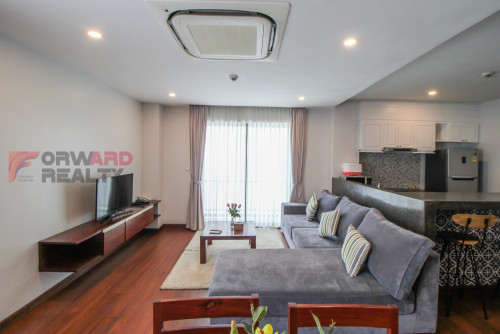 3 Bedrooms Apartment with swimming pool for Rent in BKK1 Area.
