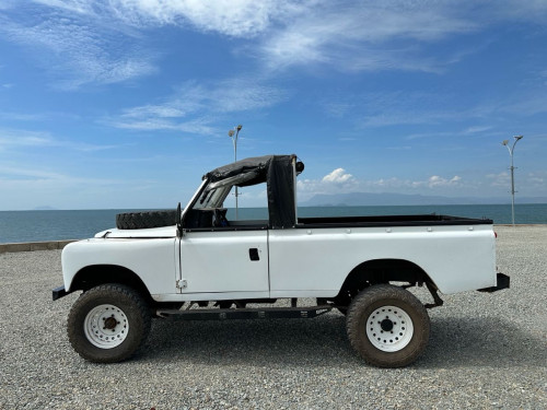 Defender for Sale Price $24000.00 in Chakto Mukh, Cambodia - Sila Thai ...