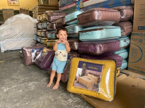 ឈុតកម្រាលពូក 1.8ម