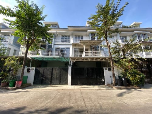 Villa for rent at Peng hout berng snao🌲