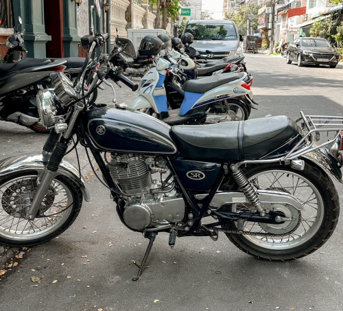 Yamaha sr400 store second hand