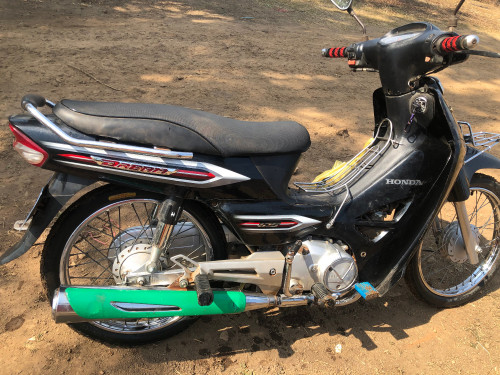 Honda dream deals motorcycles for sale