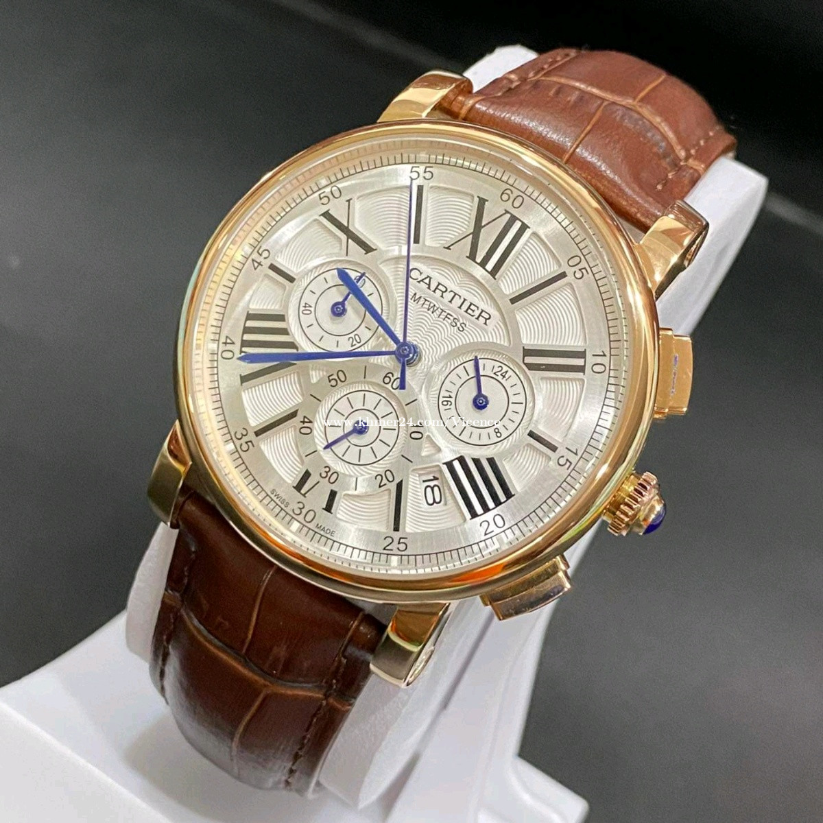 Cartier Rotonde de CartierChronograph rose gold Price 150.00 in