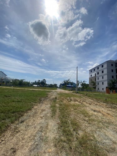 ដីលក់កប់ស្រូវ 10m*20m អាចសង់ផ្ទះបានភ្លាម