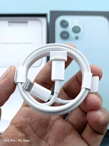 USB-C to lightning Cable