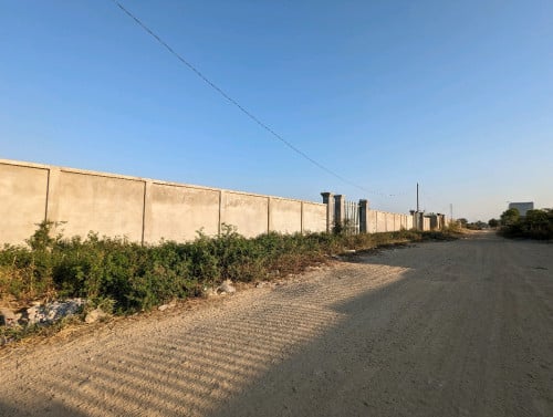 ដីសម្រាប់ជួល Land for Rent 土地出租