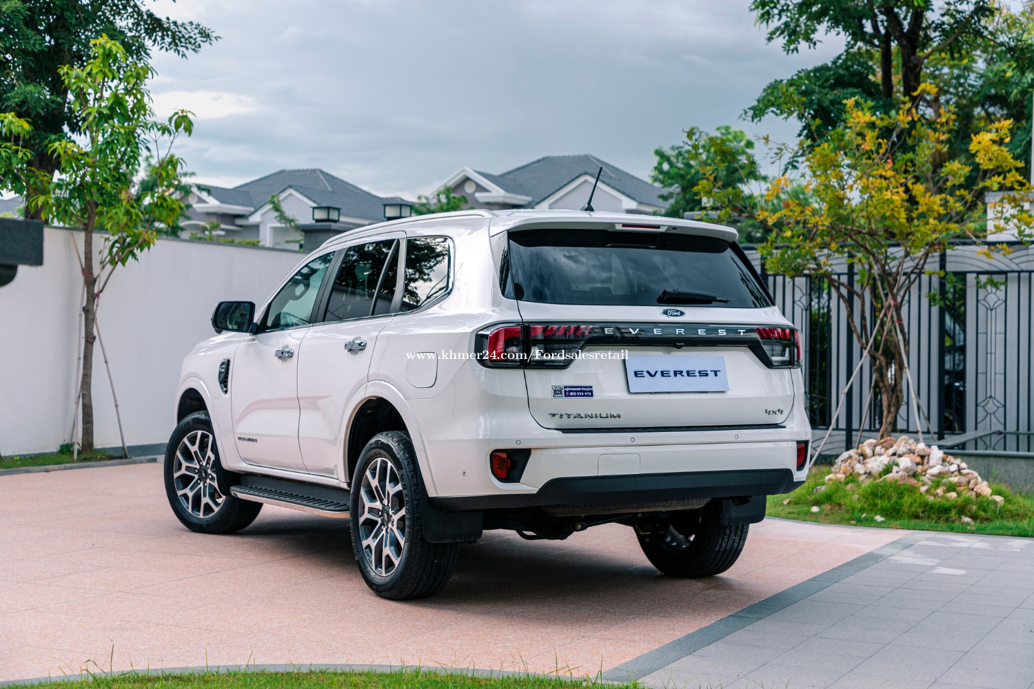 🚘 Ford Everest Titanium 2024 បង់ត្រឹមតែ 575/ខែ price 75900.00 in