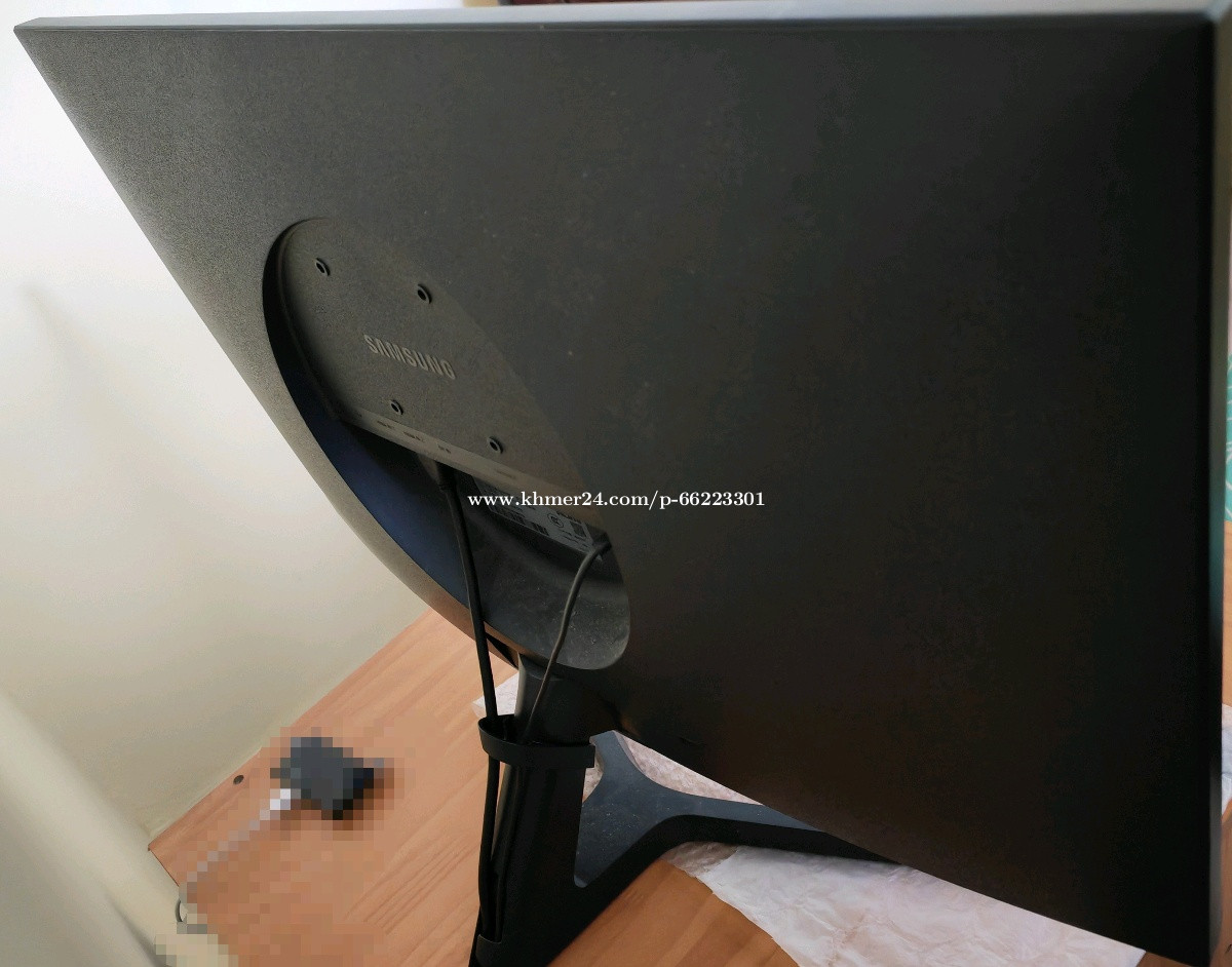 SAMSUNG 28Inch ViewFinity UR55 Series 4K UHD IPS Computer Monitor