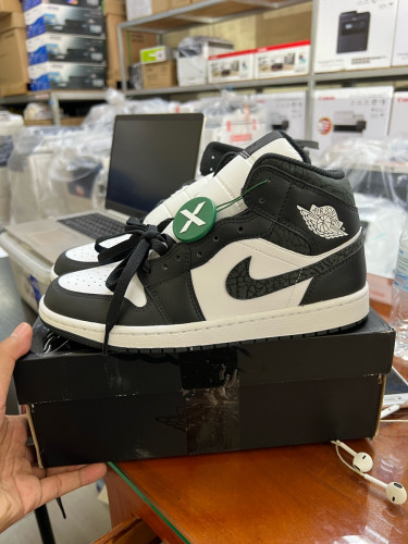 Nike Air Jordan 1 Mid Se Panda Elephant Original Price $160.00 in ...