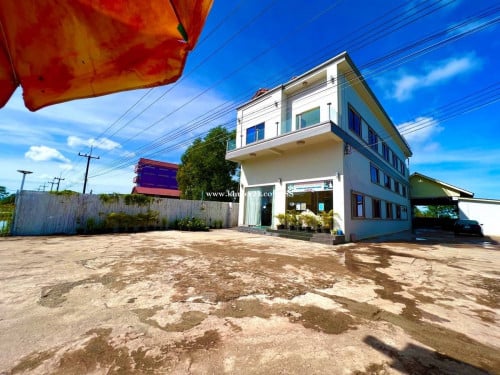 ដីល្អកណ្តាលខេត្តកេាះកុងផ្លូវ48