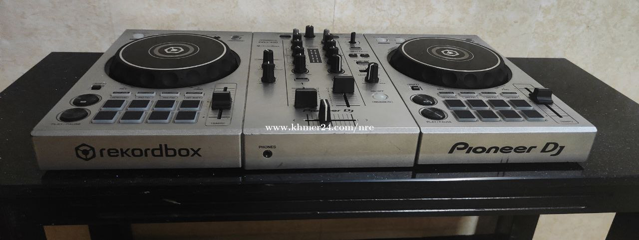 Pioneer DDJ-400-S Silver Edition 2-Channel DJ Controller
