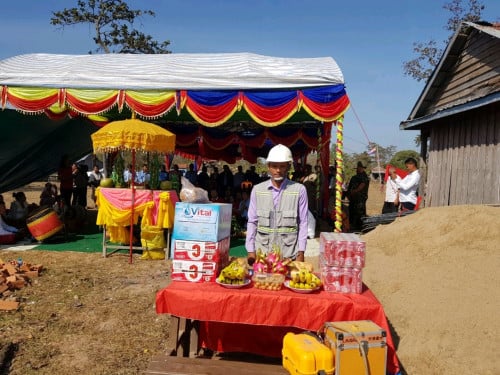 មានទទួលសាងសង់គ្រប់ប្រភេទនិងតម្លៃសំរម្មណ៍