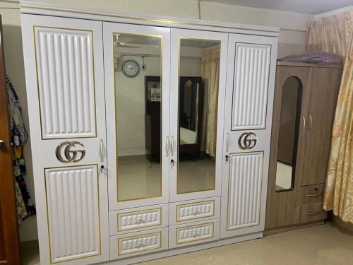 ទូរ មាន2 ខ្នាត 1,6ម ×2,0ម =