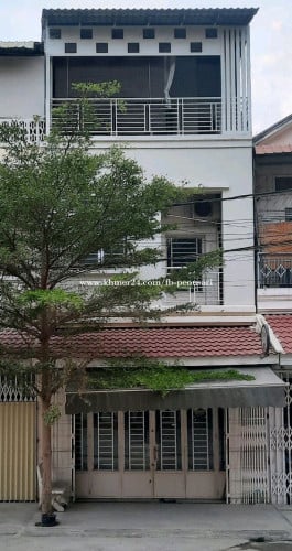 ផ្ទះលក់ ក្នុងសង្កាត់បឹងកក់ 2 ខណ្ឌទួលគោក នៅក្បែរវិទ្យាល័យឥន្រ្ទទេវី