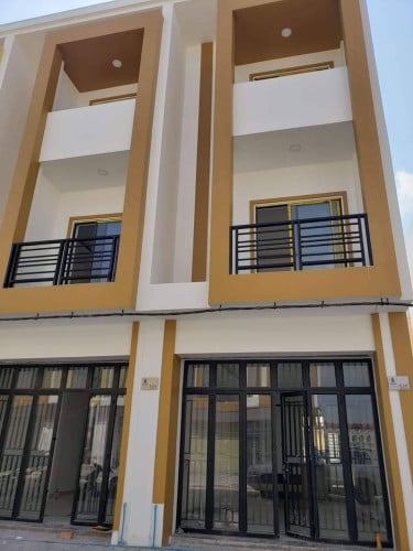 ផ្ទះ លក់ បុរីប៊ុនលី House for sale (Borey Bunly) ម្ចាស់ផ្ទាល់