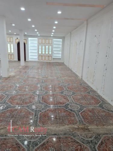 Commercial/shophouse for rent along Mao Tse Toung Boulevard - Phnom Penh