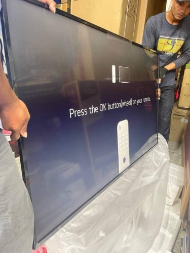 65inch Crystal Uhd 4k 430$ Smart TV