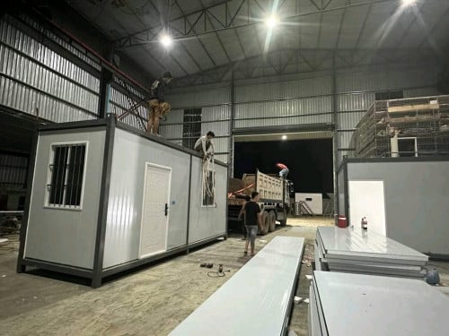 ទូចល័ត ធូរថ្លៃ