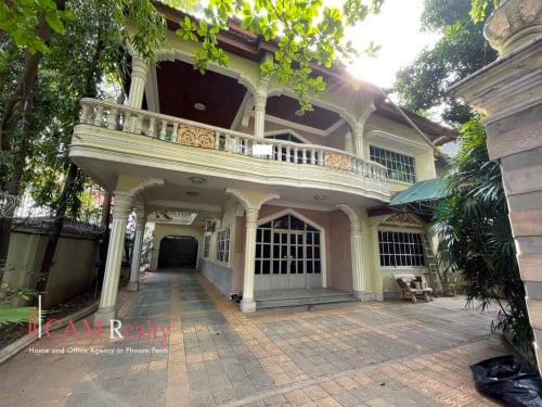 South of BKK1 area| Commercial villa for rent| Commercial/ Office