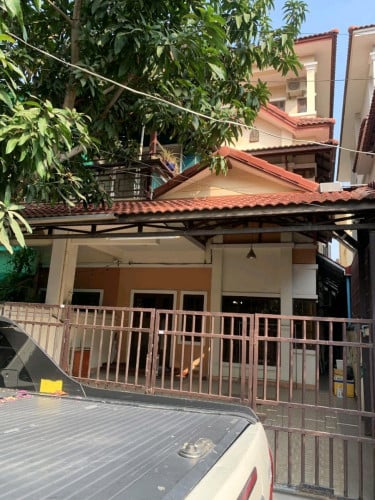 4 bedrooms Link House for rent Phnom Penh Thmey Area