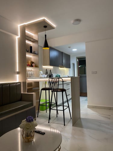 2 Bedrooms, Top Floor 21, fully furnish, Best View