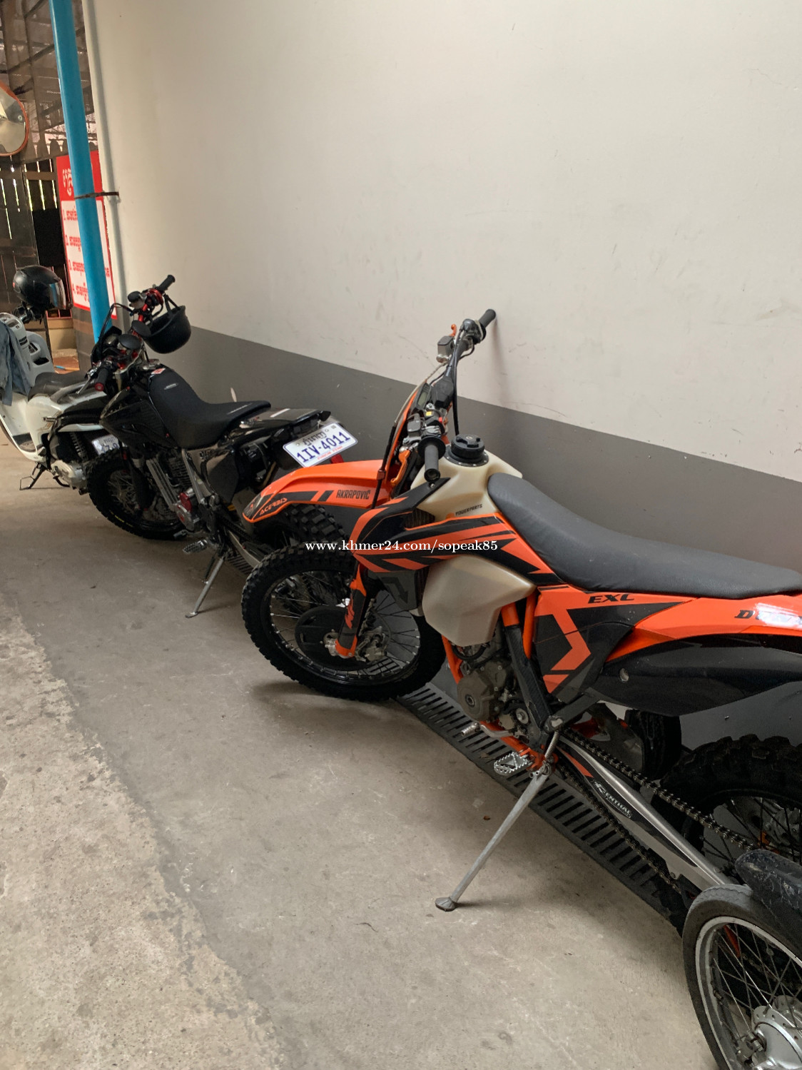 KTM 350 EXC-F 6 Days 2016 Full Tax Paper Price $4600.00 in Boeng ...