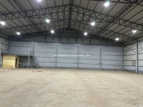 ឃ្លាំងសម្រាប់ជួល នៅស្ទឹងមានជ័យ