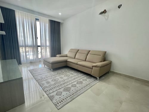 BIGGEST TWO BEDROOM FOR RENT AT INDEPENDENCE