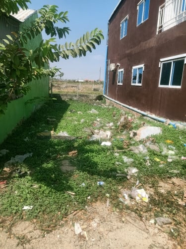 ដីលក់​បន្ទាន់​