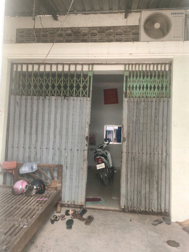 ផ្ទះលក់នៅម្តុំឈូកវា1ជិតបុរីពិភពថ្មី
