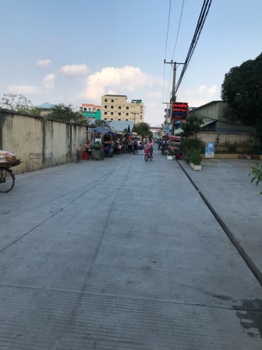 ដីកណ្តាលក្រុងភ្នំពេញសំរាប់លក់