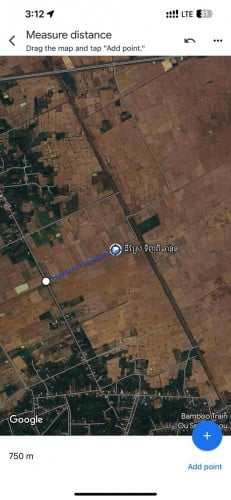 ដីស្រែ ចង់ដូរឡាន  750មែត្រ ពីផ្លូវកៅស៊ូភូមិ