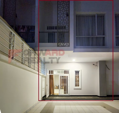 🏡 2 Bedrooms Link house available for rent in Chroy Changva Area (Borey The Flora))