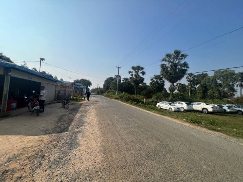 042: ដីកណ្តាលស្ទឹង 1.6ha ក្រោមទីផ្សារ